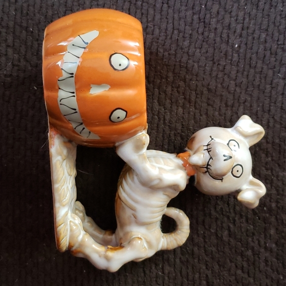 2014 Boney Bunch Collectible (bonesy)
